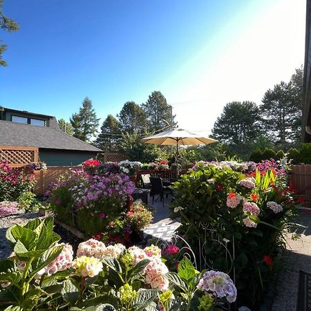 Garden Home In Victoria -Beautiful Home In ビクトリア エクステリア 写真
