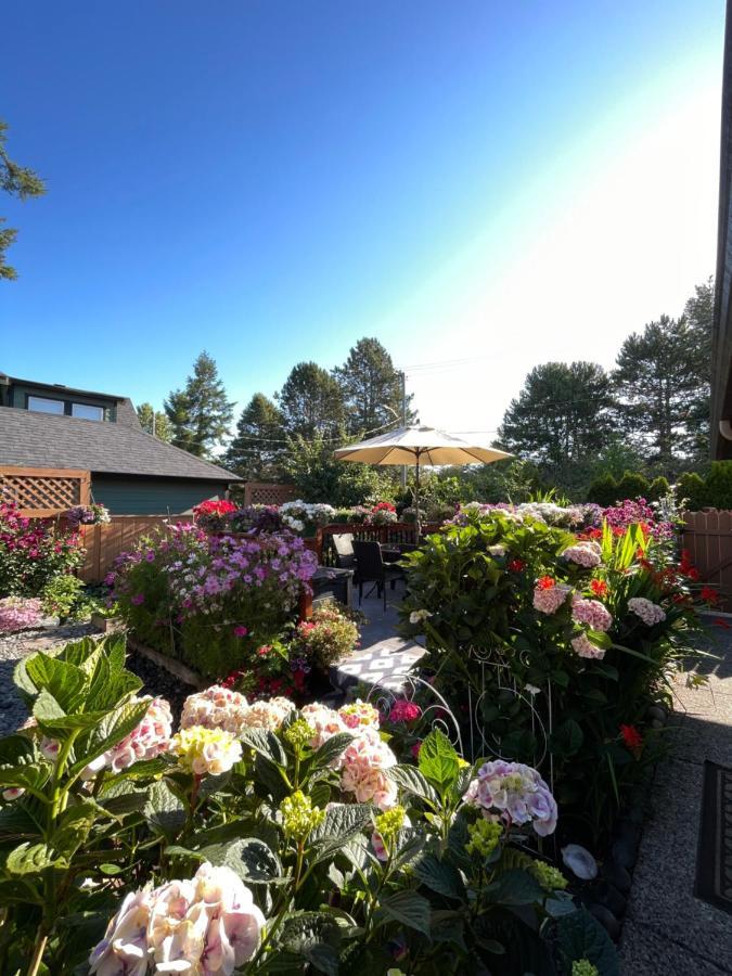 Garden Home In Victoria -Beautiful Home In ビクトリア エクステリア 写真