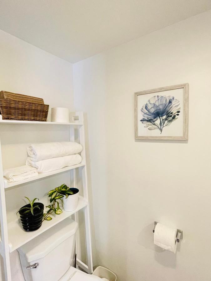 Garden Home In Victoria -Beautiful Home In ビクトリア エクステリア 写真